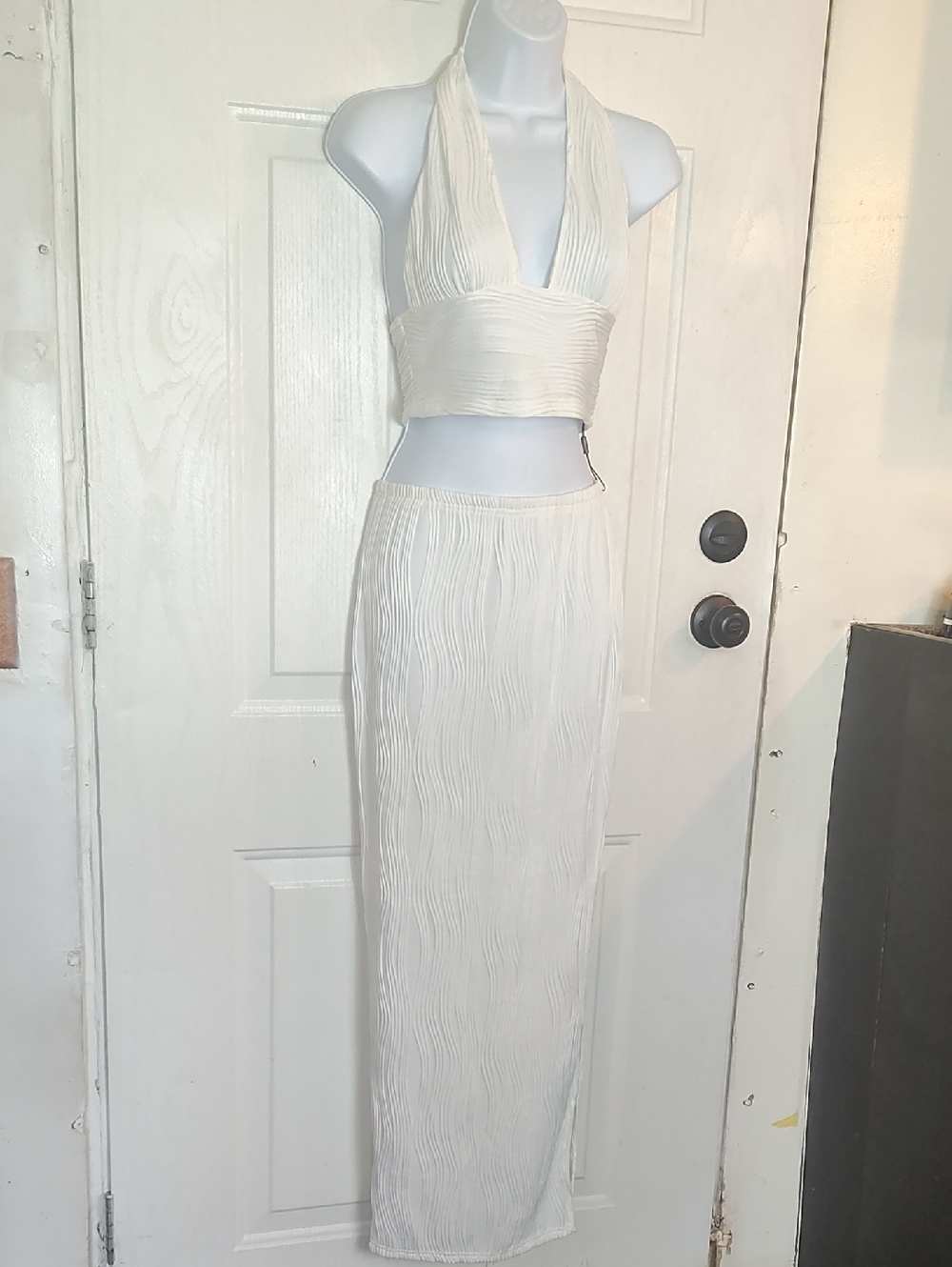 Zaful Cream Halter Maxi Skirt Set